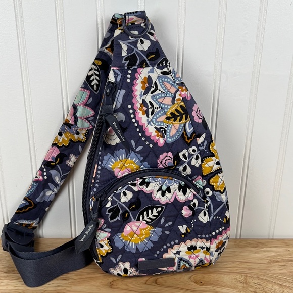 Vera Bradley sling bag